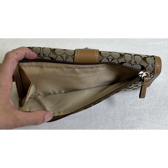 Coach C Signature Brown & Khaki Canvas & Leather Bifold Wallet w/Buckle & Chkbk - Picture 16 of 16